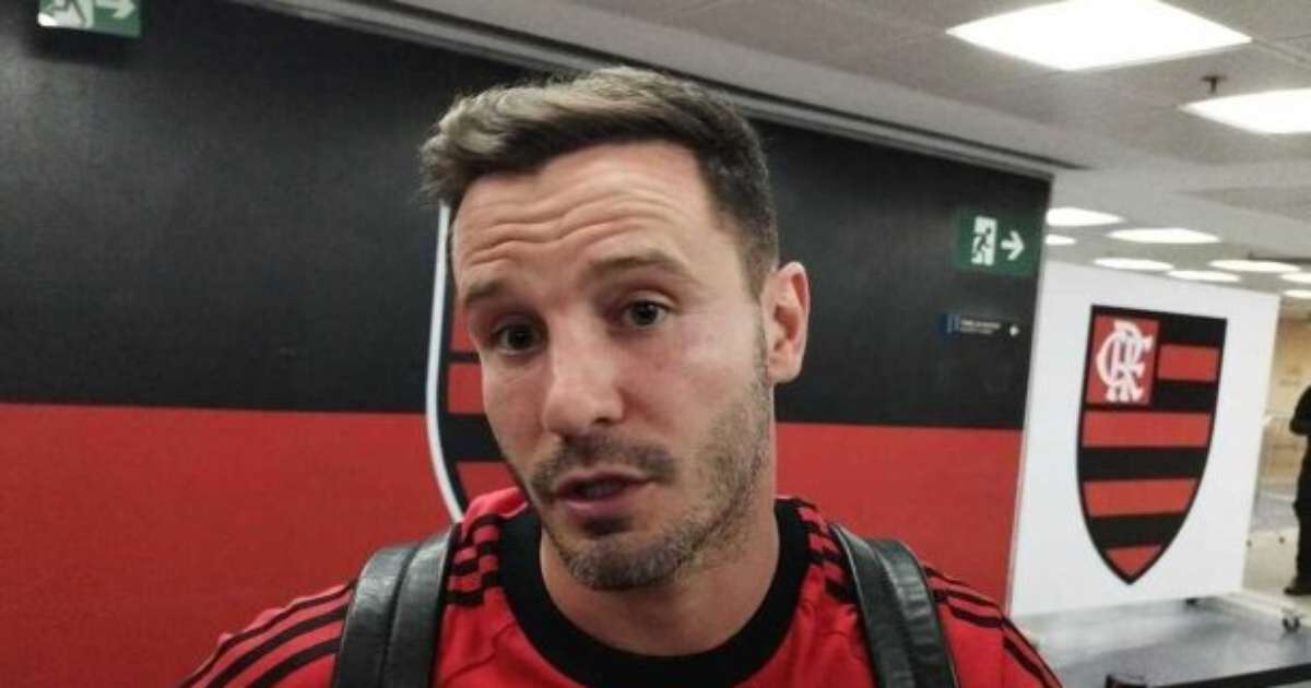 Saúl, do Flamengo, intensifica treinos nas férias para aprimorar preparação física