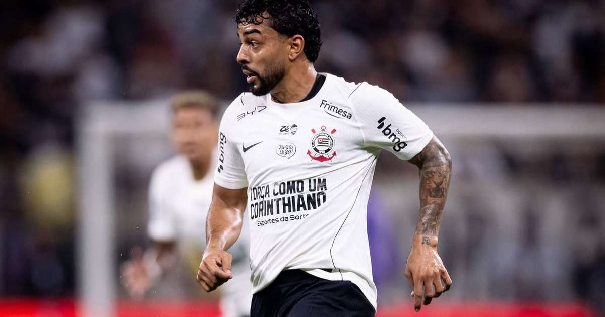 Corinthians sofre revés na Libertadores após falha crucial de Hugo Souza contra o Platense