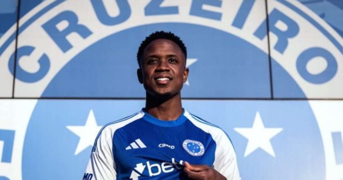 Com contrato até 2028, Sinisterra se firma como peça-chave no ataque do Cruzeiro