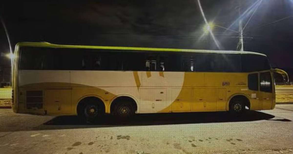 Tragédia após clássico: jovem torcedor morre em acidente ao tentar surfar em ônibus em movimento