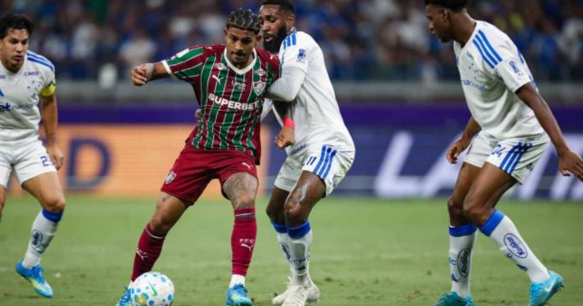 Matheus Pereira brilha, mas Cruzeiro empata com Fluminense e amarga 11ª posição na tabela