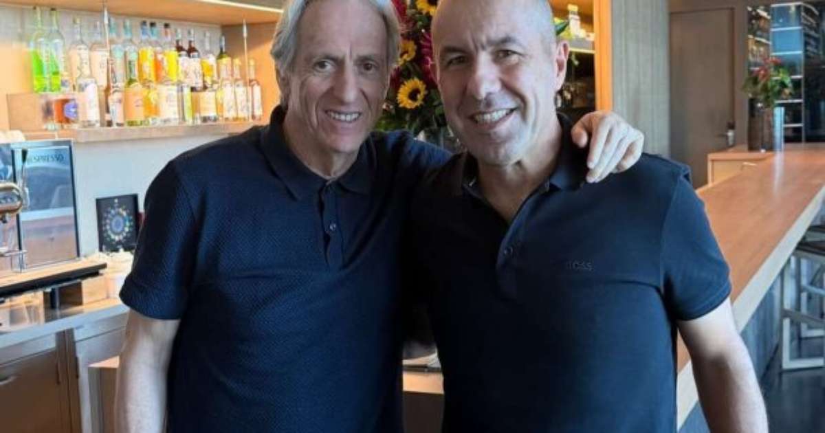 Encontro pesado! Jorge Jesus e Leonardo Jardim se reúnem para almoço no Rio de Janeiro.