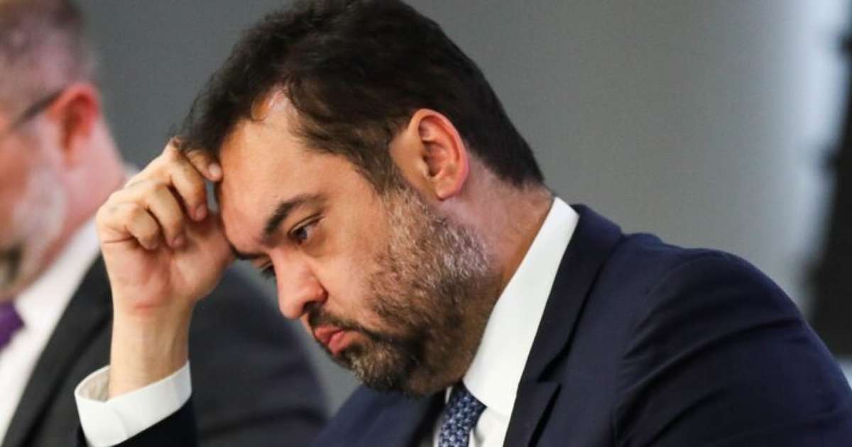 Endereço de Cláudio Castro é alvo de busca da PF