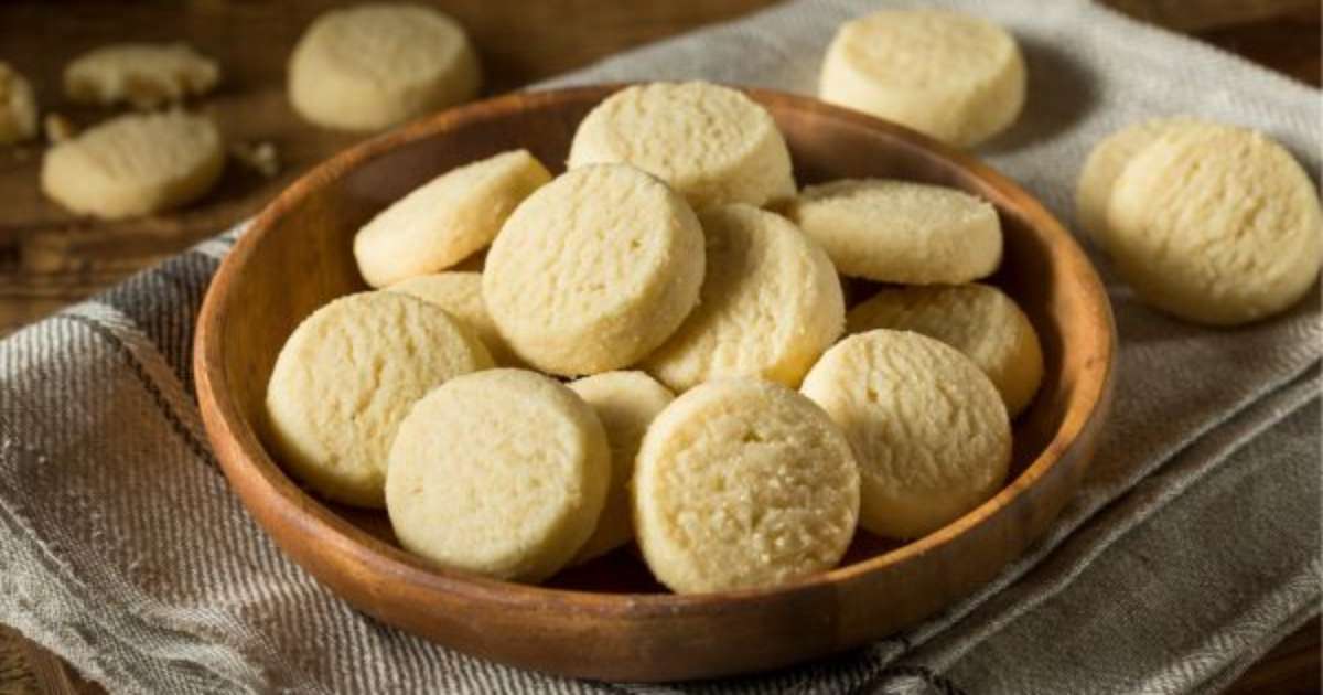 Imagem da notícia Bolachinha de nata com maisena sem glúten: receita fácil para um lanche leve e saboroso