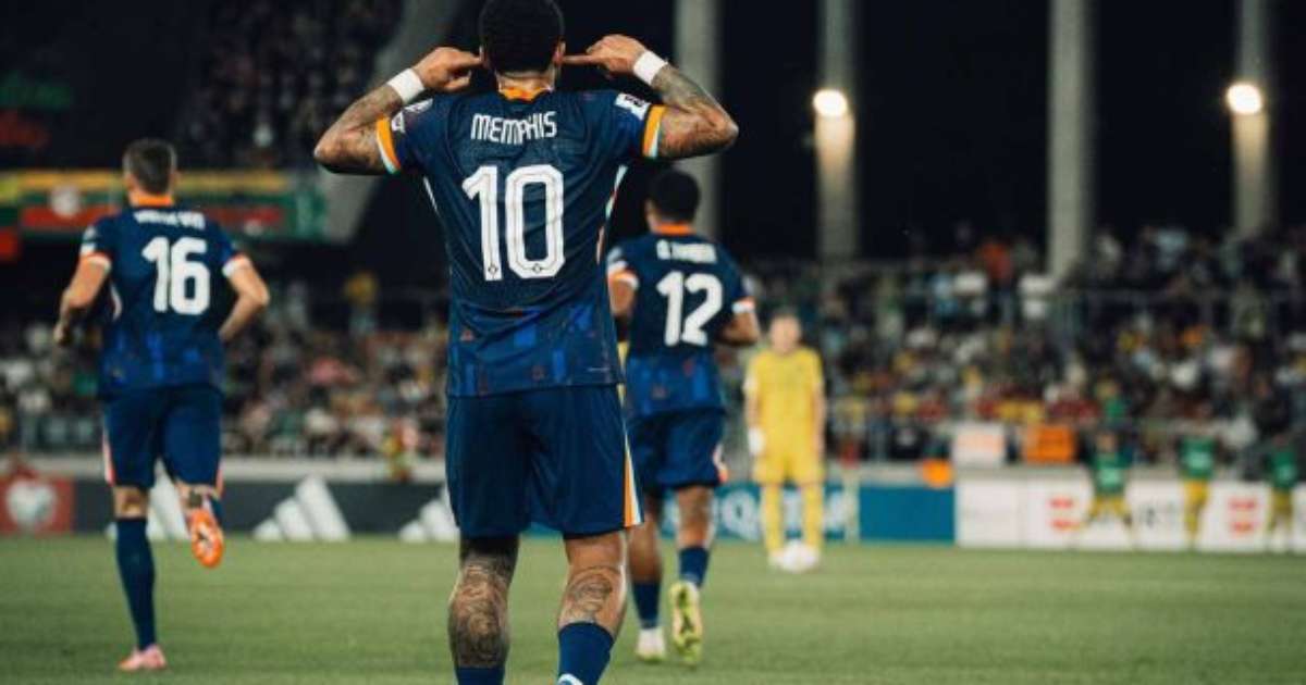 Koeman Indica que Memphis Não Será Titular na Seleção Holandesa na Estreia