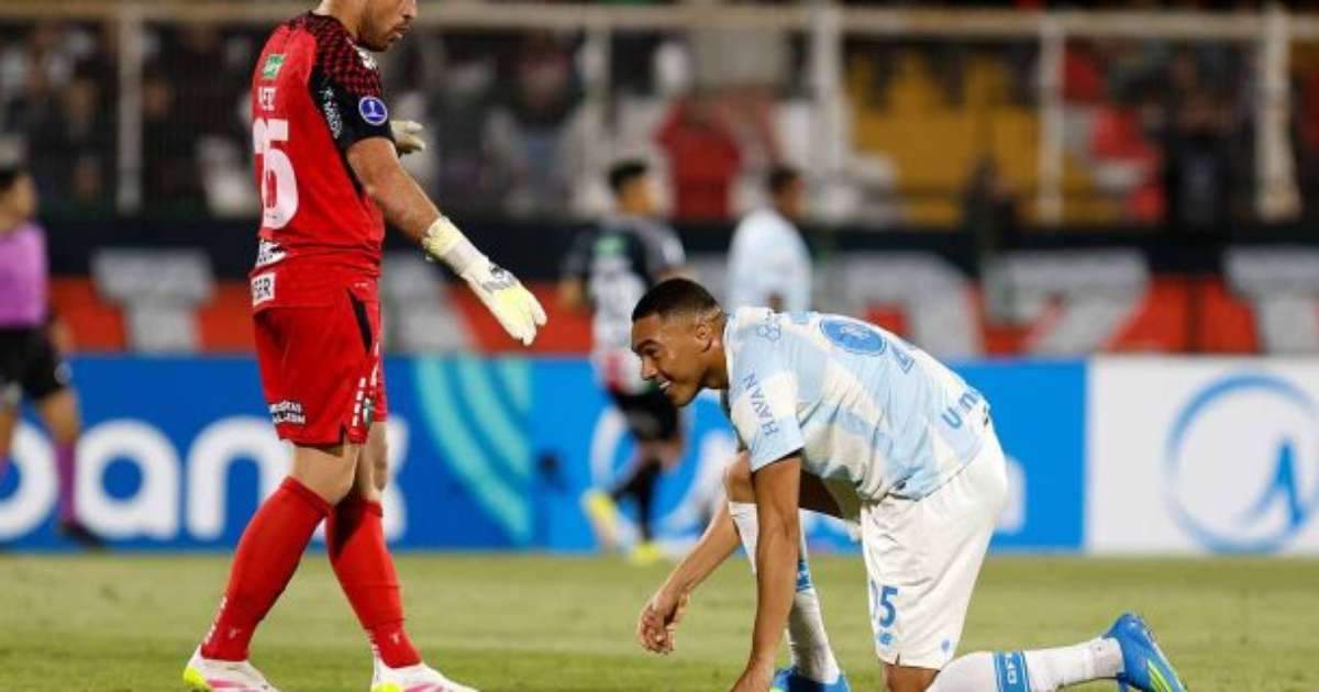 Braithwaite assume a frente do Grêmio em duelo decisivo na altitude contra o Bolívar