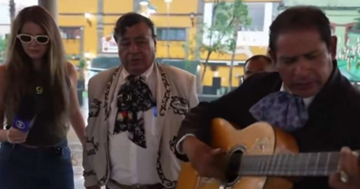 Repórter da GE TV se diverte ao vivo com mariachis mexicanos e é surpreendida por arma