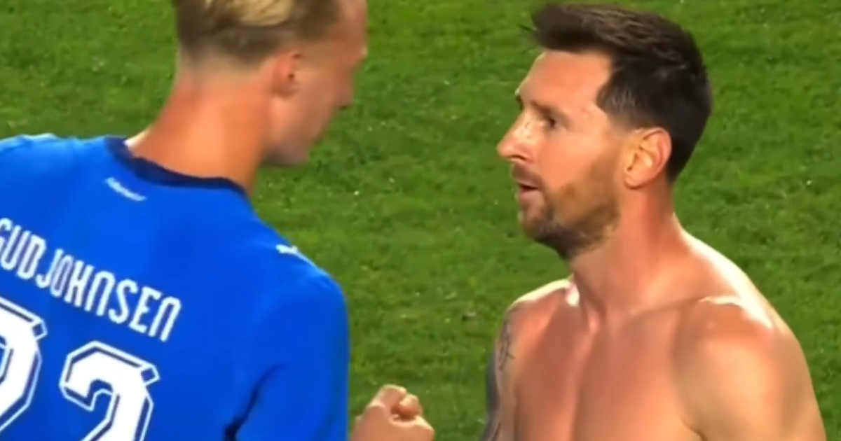 Atacante da Islândia surpreende Messi com revelação após jogo, e reação viraliza; veja vídeo