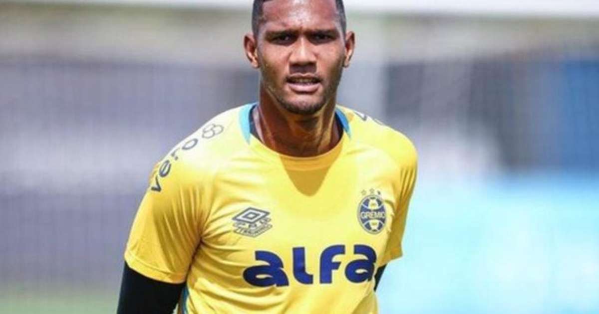 Adriel retorna ao Grêmio e deve ser negociado novamente