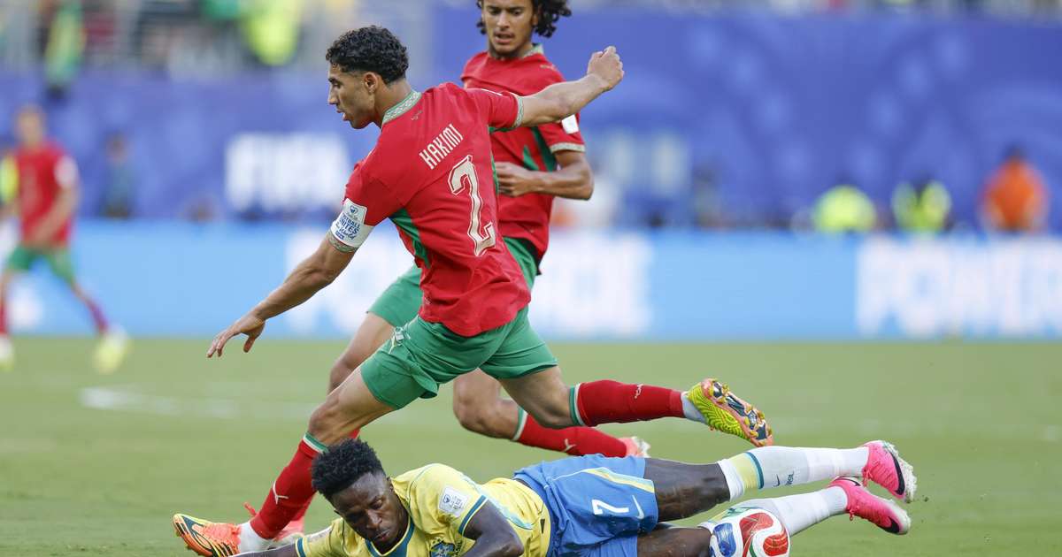 Técnico do Marrocos celebra empate e exalta ousadia de dominar o Brasil no 1º tempo
