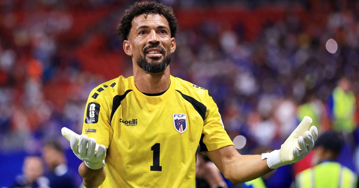 Melhor em campo contra a Espanha, goleiro de Cabo Verde revela motivo da ausência da mãe na Copa