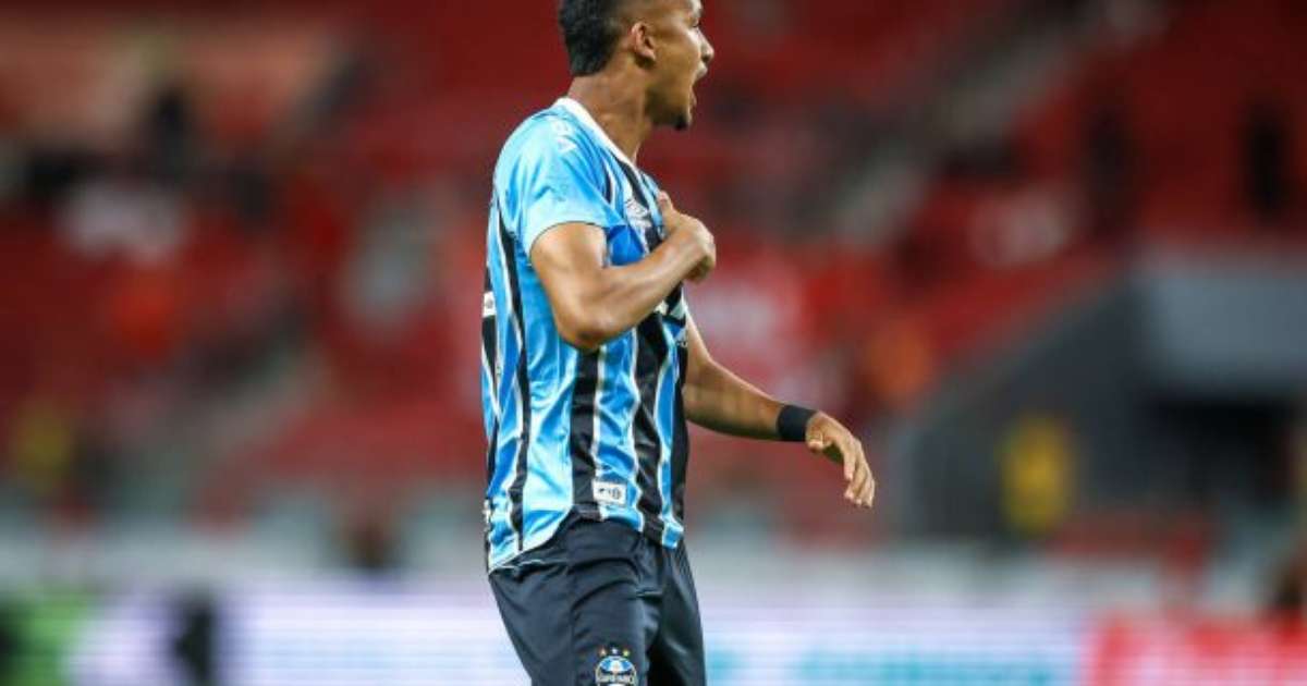 André Henrique volta à mira do Göztepe enquanto Grêmio busca reestruturação no elenco