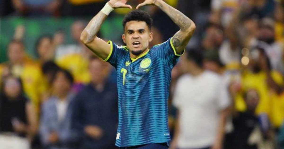 Colômbia toma susto, mas se recupera e vence o Uzbequistão na estreia na Copa