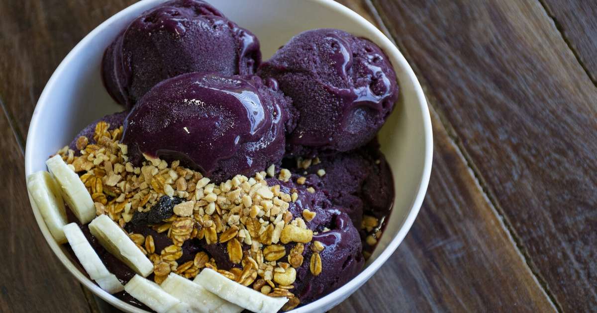 "É tendência e tem mais antioxidantes do que mirtilos": a ascensão nutricional do açaí na Europa