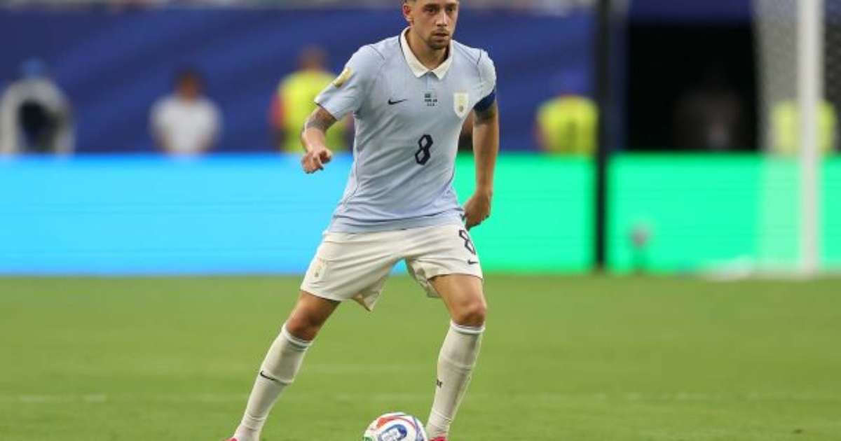 Valverde projeta Uruguai pressionando Cabo Verde o jogo inteiro: "Impor o nosso jogo"