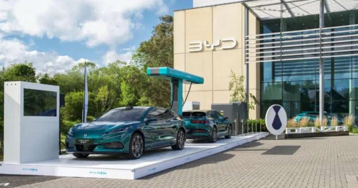 BYD vende 100 mil carros no Reino Unido e já tem 5% do mercado