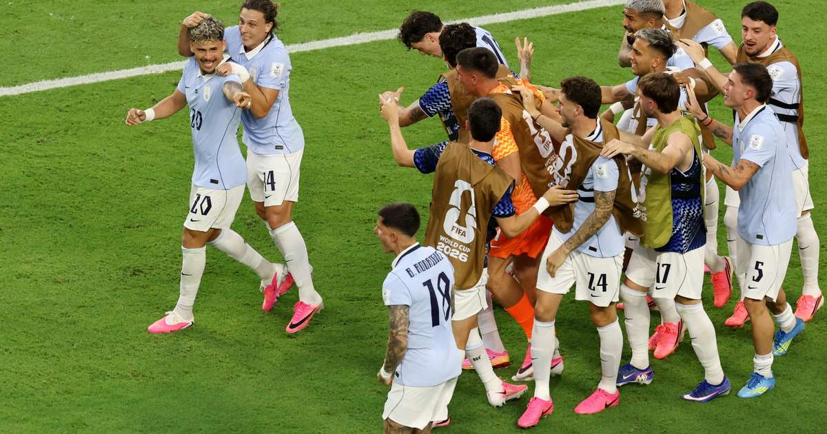 Uruguai enfrenta Cabo Verde de olho na classificação às oitavas