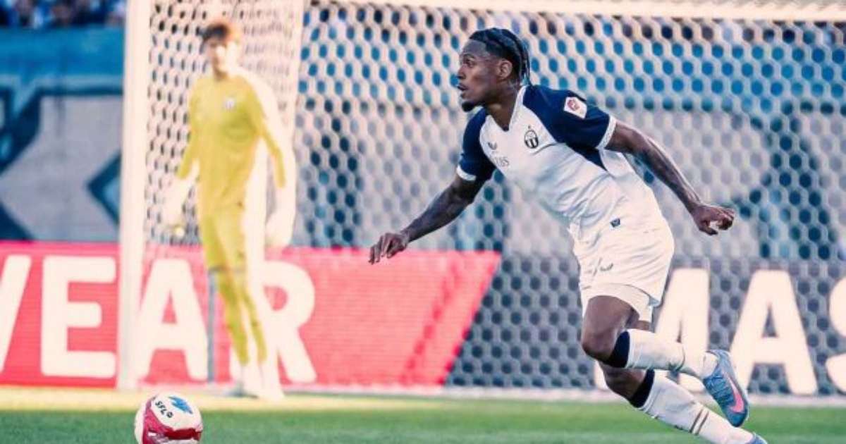 Botafogo por meia colombiano da MLS
