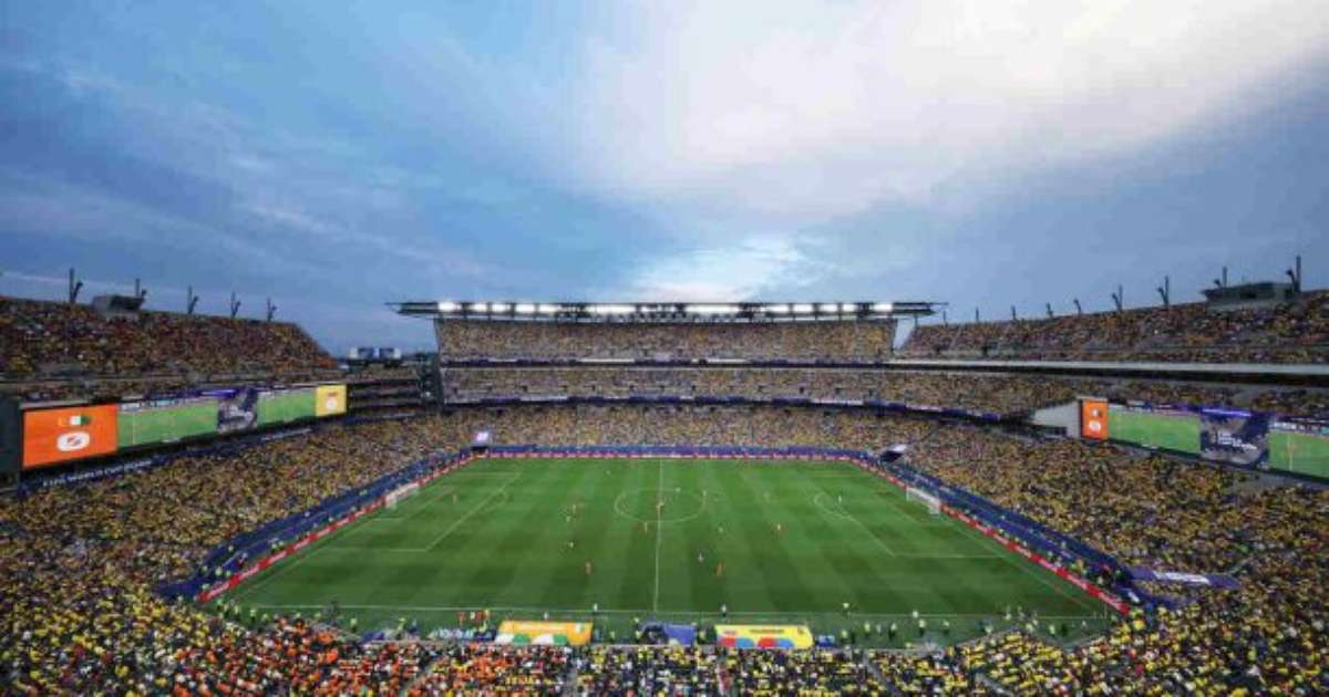 Tempestade ameaça França x Iraque na Copa — photo: Terra Futebol