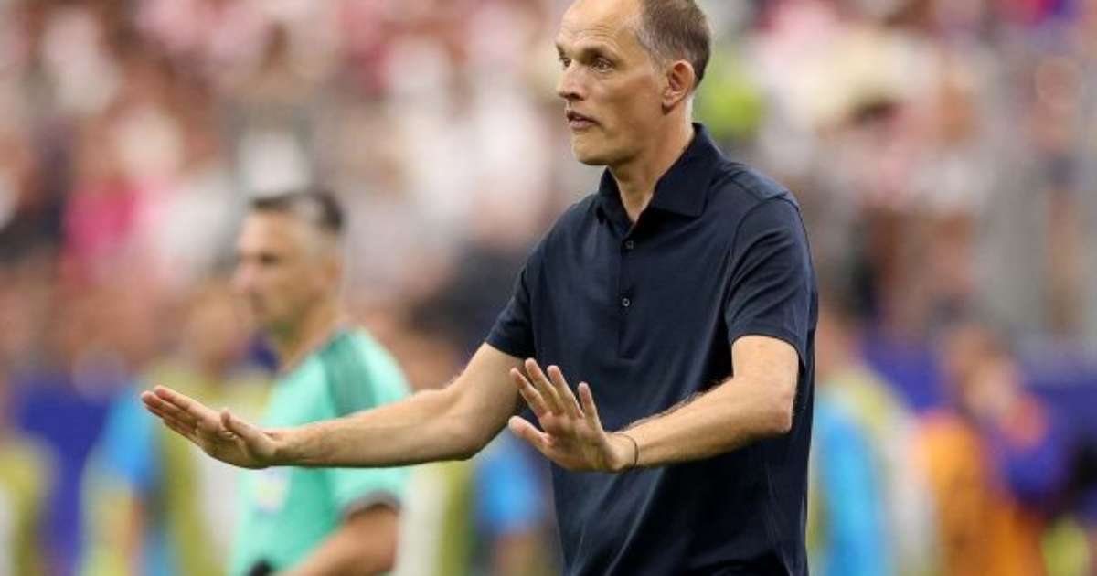 Tuchel critica pausas para hidratação durante jogos da Copa: "Muda a identidade"