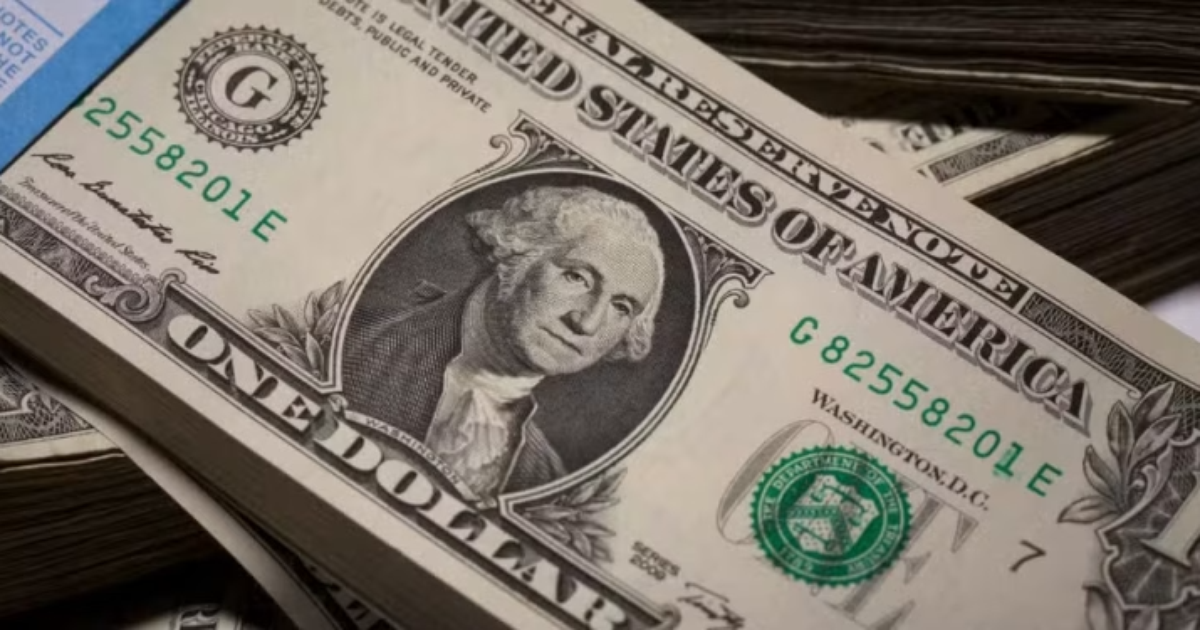 Dólar tem mais longa sequência de altas do ano e atinge maior cotação desde final de março