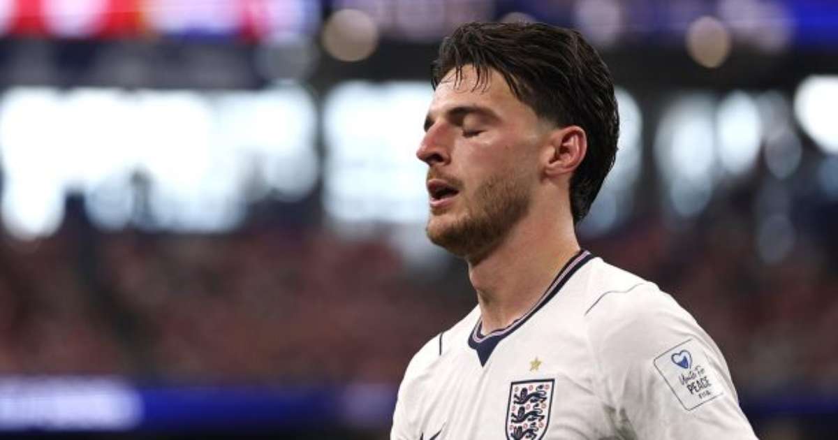 Inglaterra reavaliará Rice e James antes da última rodada