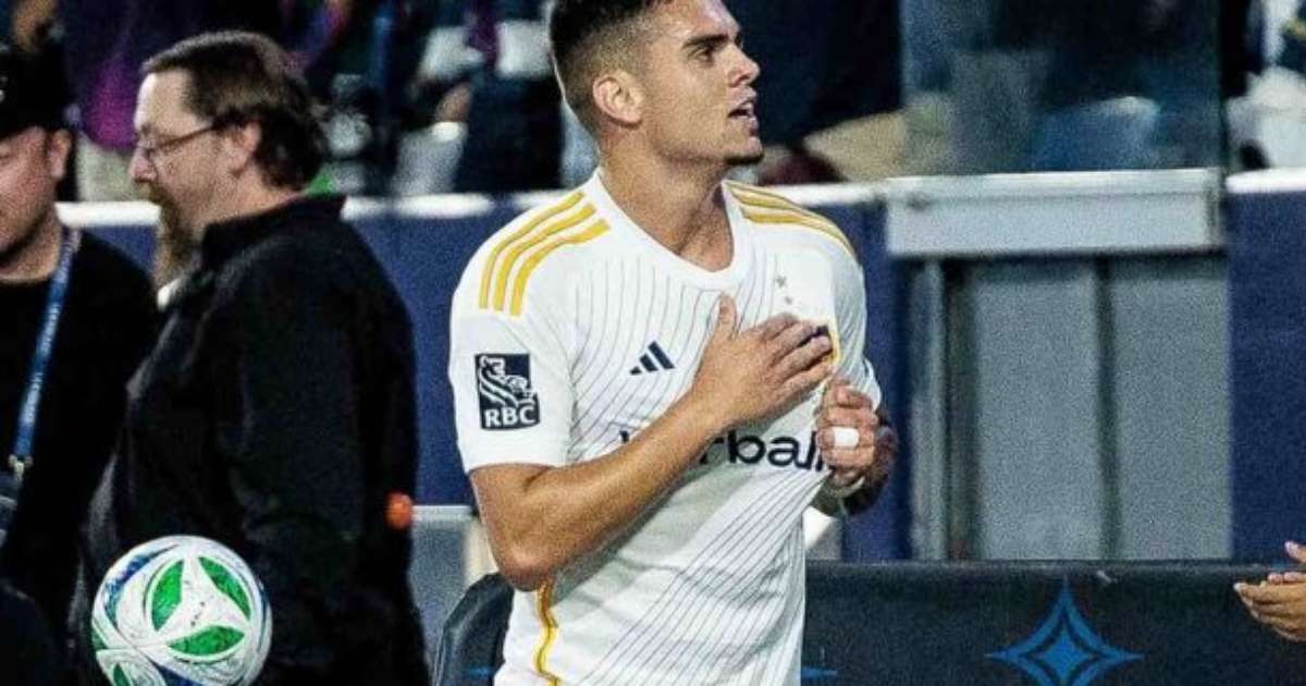 Cruzeiro intensifica negociações por Gabriel Pec e enfrenta impasse de R$ 10,5 milhões