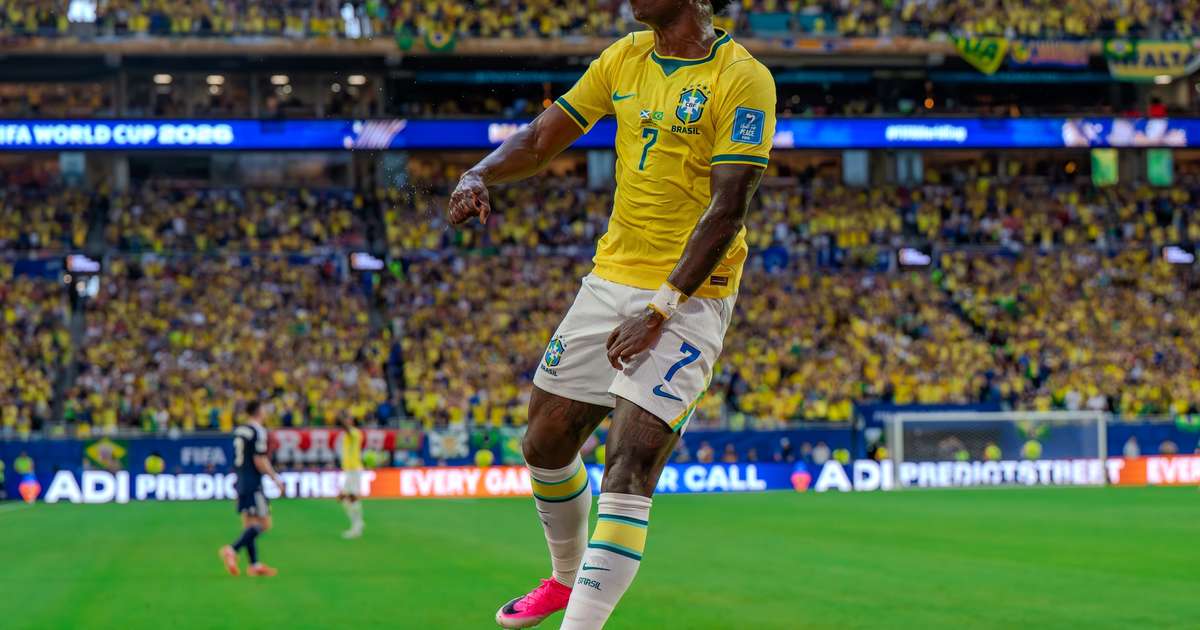 Opinião: Por que Vini Jr. não desperta o mesmo 'frisson' que Neymar e Endrick na torcida mesmo carregando Brasil nas costas