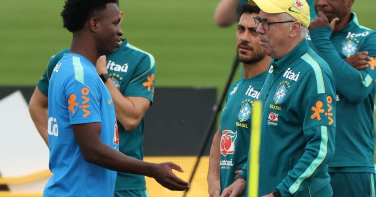 'O Brasil hoje está aprendendo a jogar essa Copa do Mundo', afirma Paulo Sérgio