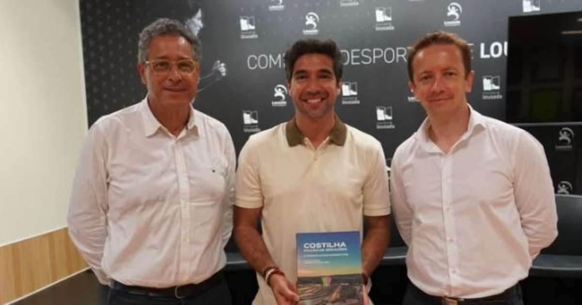 Por onde anda Abel Ferreira, que não se apresentou ao Palmeiras com o elenco