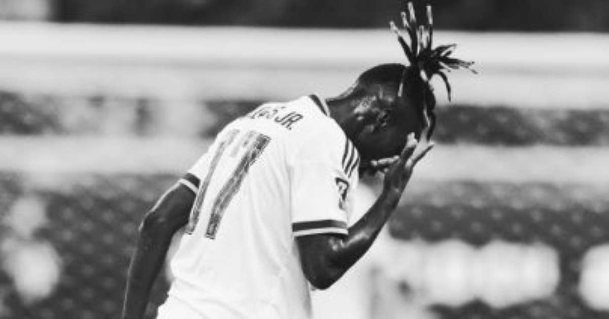 Nico Williams se lesiona, mas permanece na Copa do Mundo 2026