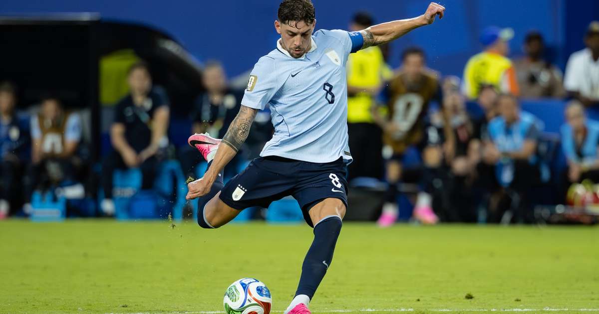 Valverde fala pela primeira vez após eliminação do Uruguai na Copa do Mundo: 'Assumo o fracasso'