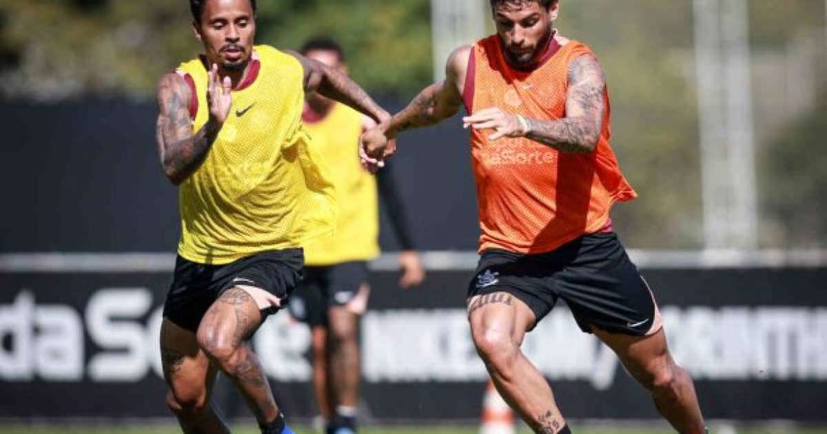 Corinthians intensifica treinamento com nona sessão consecutiva; Hugo Souza celebra conquista marcante