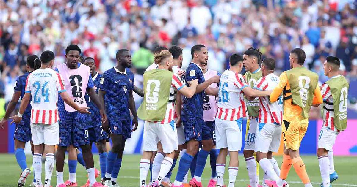 Mbappé fala em "batalha" após França superar Paraguai