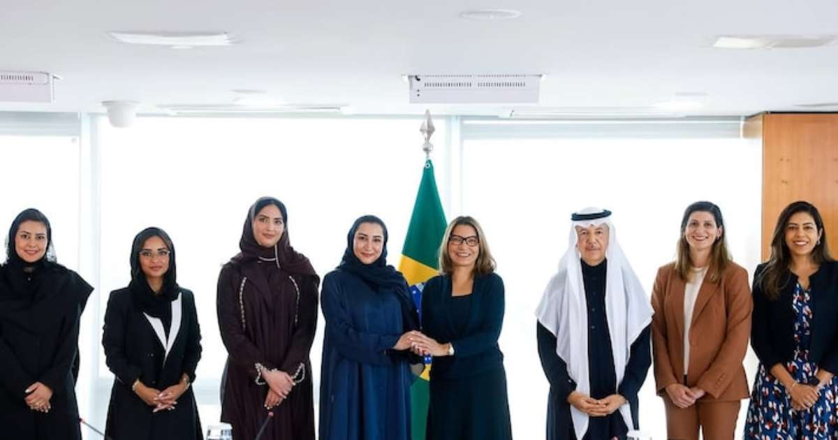 Janja recebe delegação saudita para discutir combate à pobreza energética