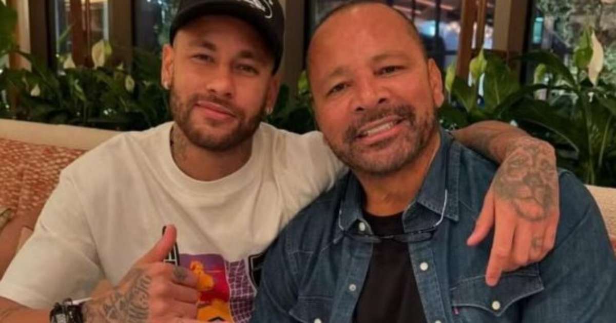 Pai de Neymar pede para filho seguir no futebol: "Volte a sorrir dentro de campo"