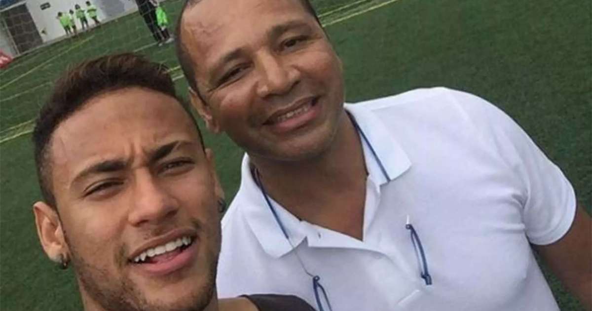 Pai de Neymar faz apelo emotivo para filho redescobrir alegria no futebol