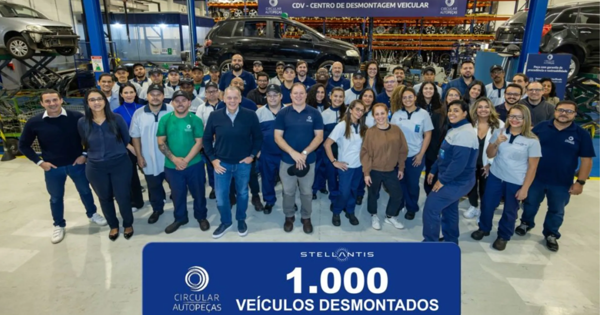 Stellantis desmonta 1.000 carros e transforma sucata em mais de 8 mil peças para reutilização