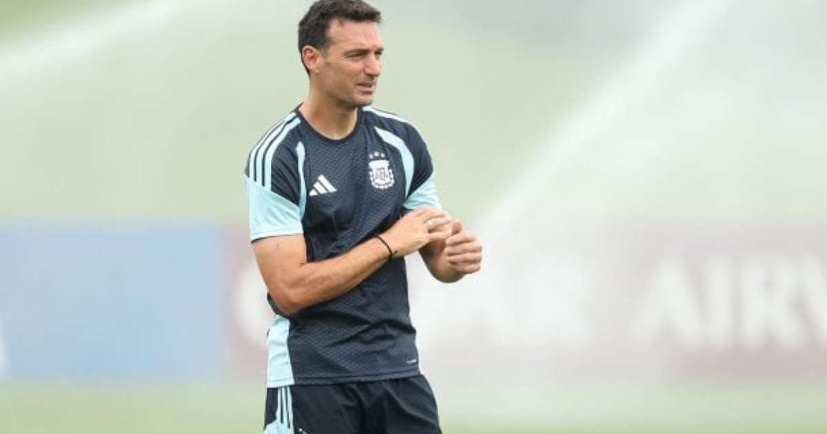 Scaloni deve repetir escalação da Argentina pela primeira vez na Copa