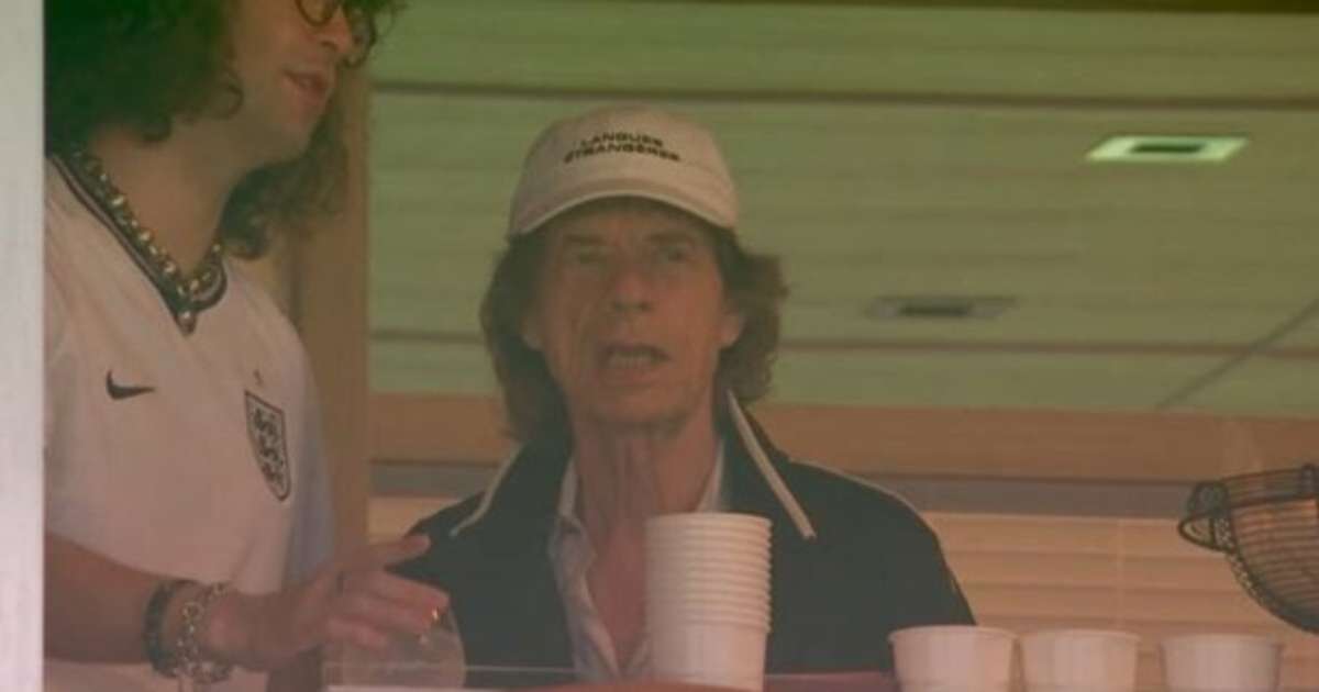 Mick Jagger quebra "maldição" e vê classificação da Inglaterra em Miami