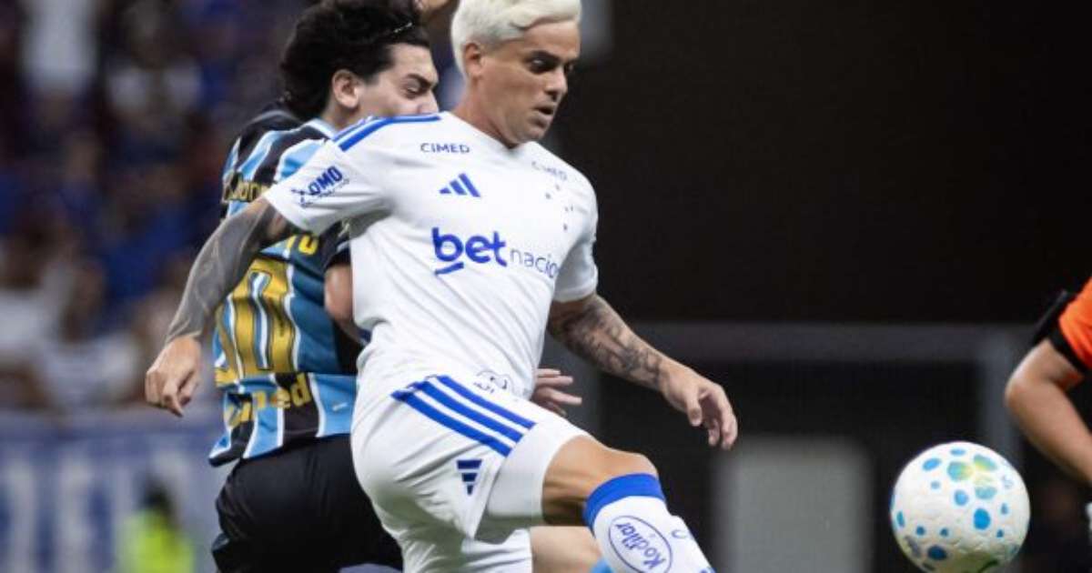 Fagner aponta erros comuns após amistoso e projeta recuperação do Cruzeiro contra o Internacional