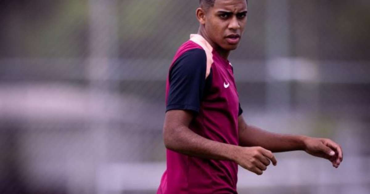 Diniz esclarece motivos de Gui Negão e Dieguinho não entrarem em campo contra Cascavel