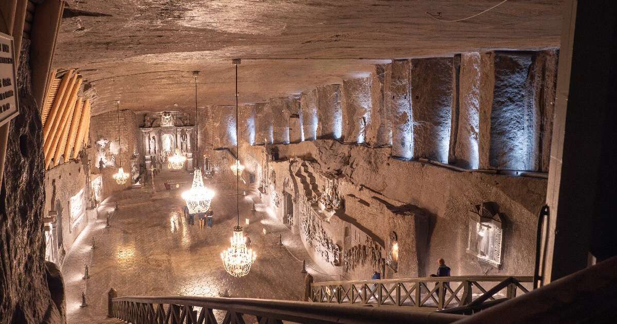 Túneis sufocantes de 245 quilômetros na Polônia revelam uma cidade subterrânea feita de sal que é grande o suficiente para abrigar populações inteiras