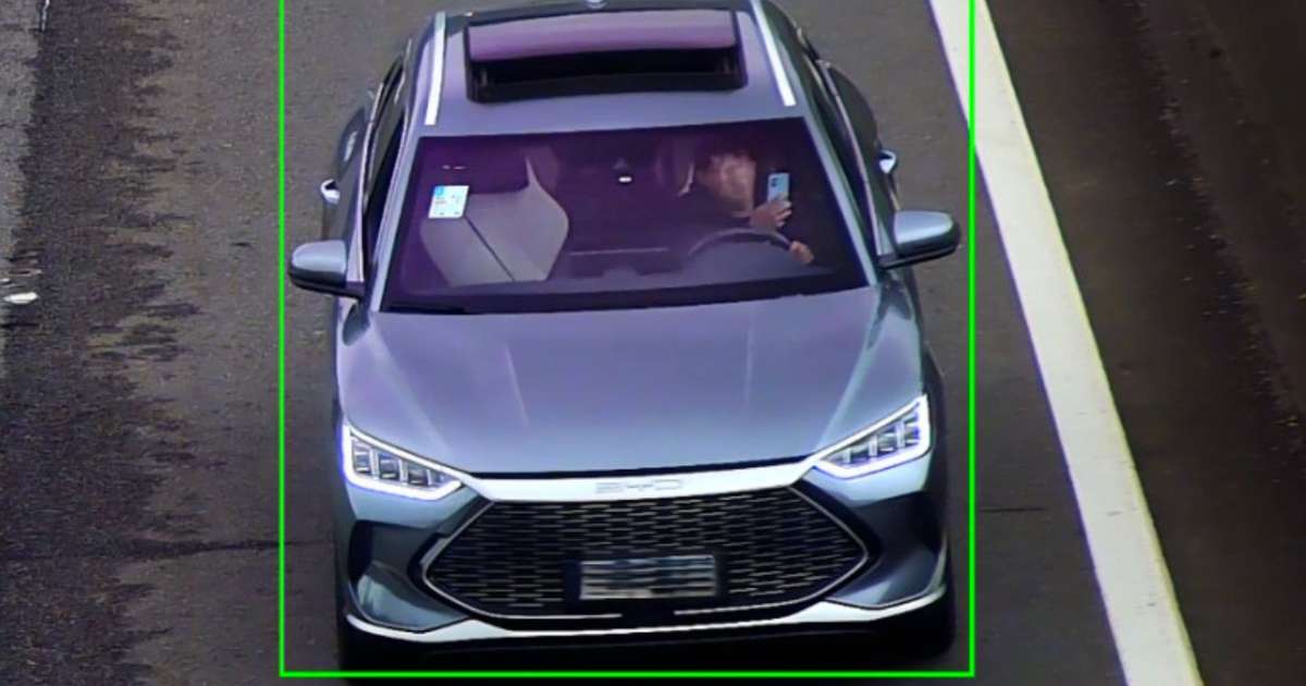 Câmeras com IA identificam motoristas sem cinto e ao celular no Rodoanel em SP