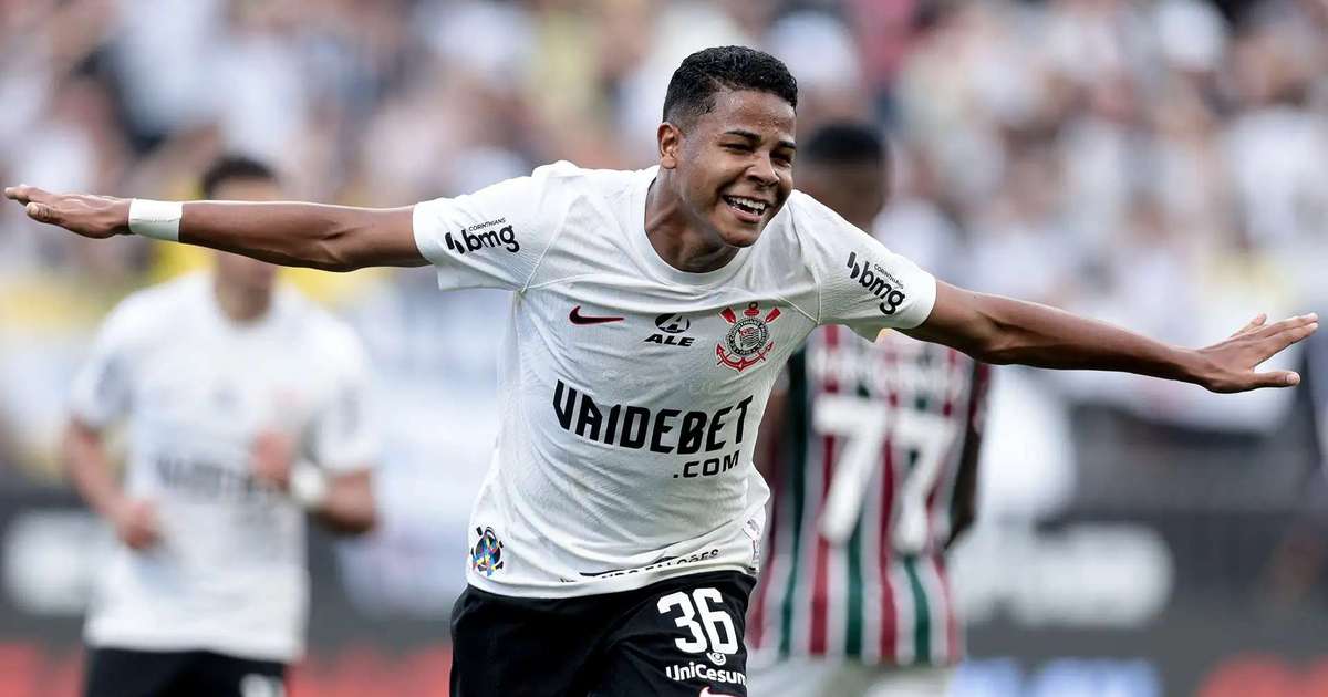 Corinthians avança nas negociações de Wesley, mas regularização na Fifa é entrave crucial