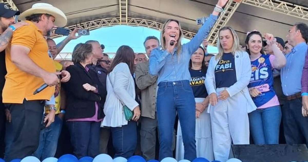 Celina Leão lança pré-candidatura ao governo do DF e acena a Michelle Bolsonaro: 'Não pode desistir'