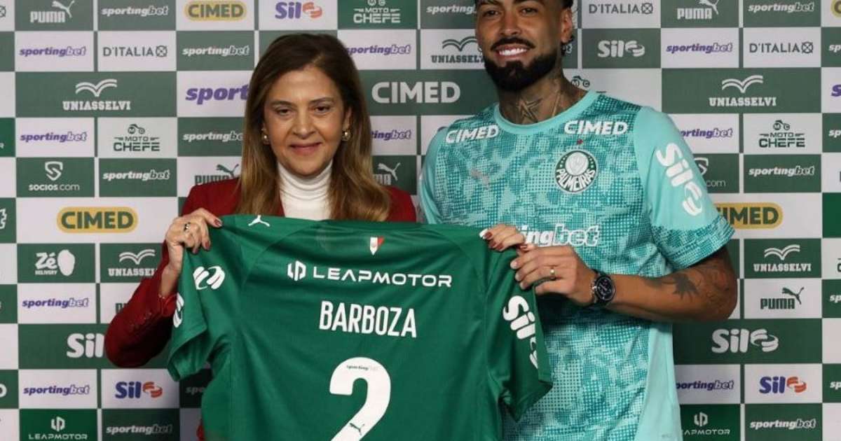 Alexander Barboza comenta sobre passagem no Botafogo durante sua chegada ao Palmeiras