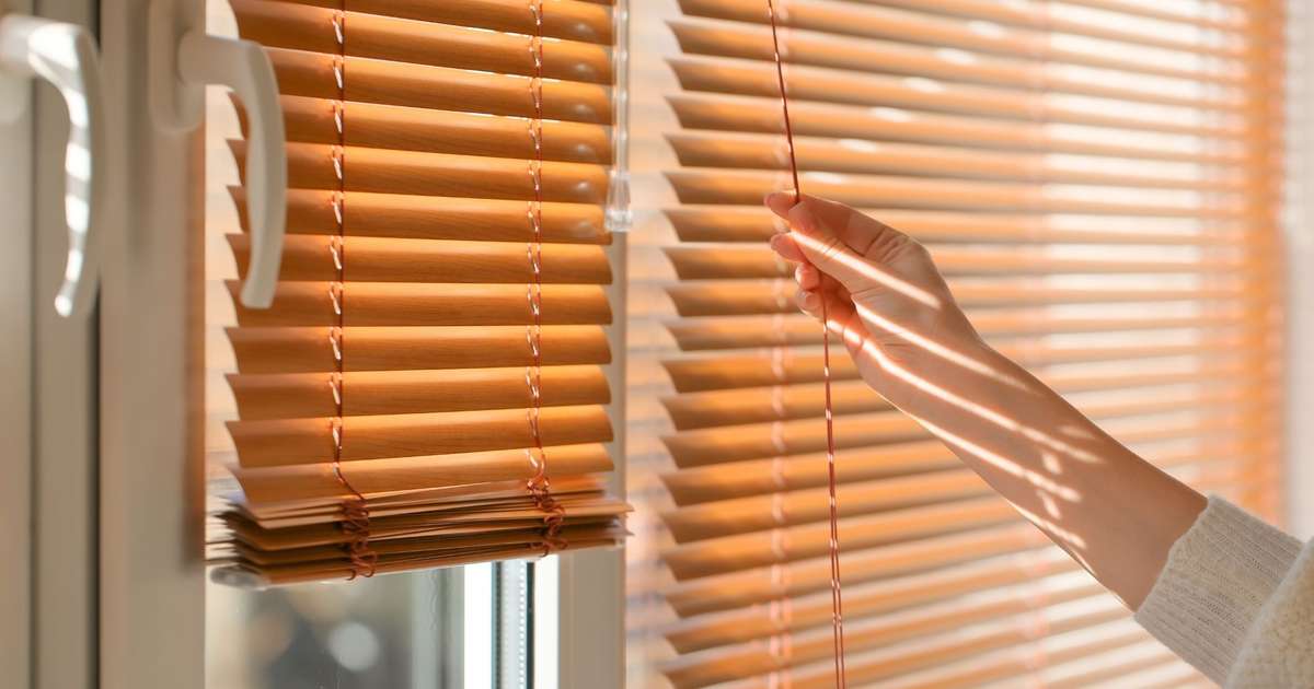 Persianas surgem como alternativa prática e versátil às cortinas de tecido