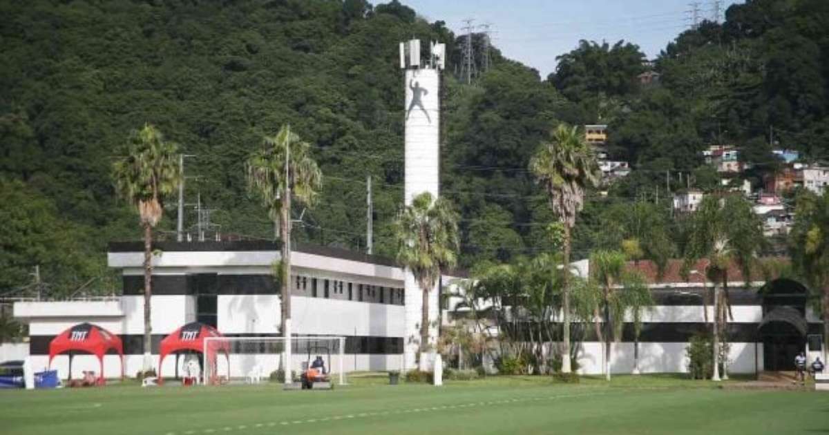 Governo suspende leilão do terreno do CT Rei Pelé