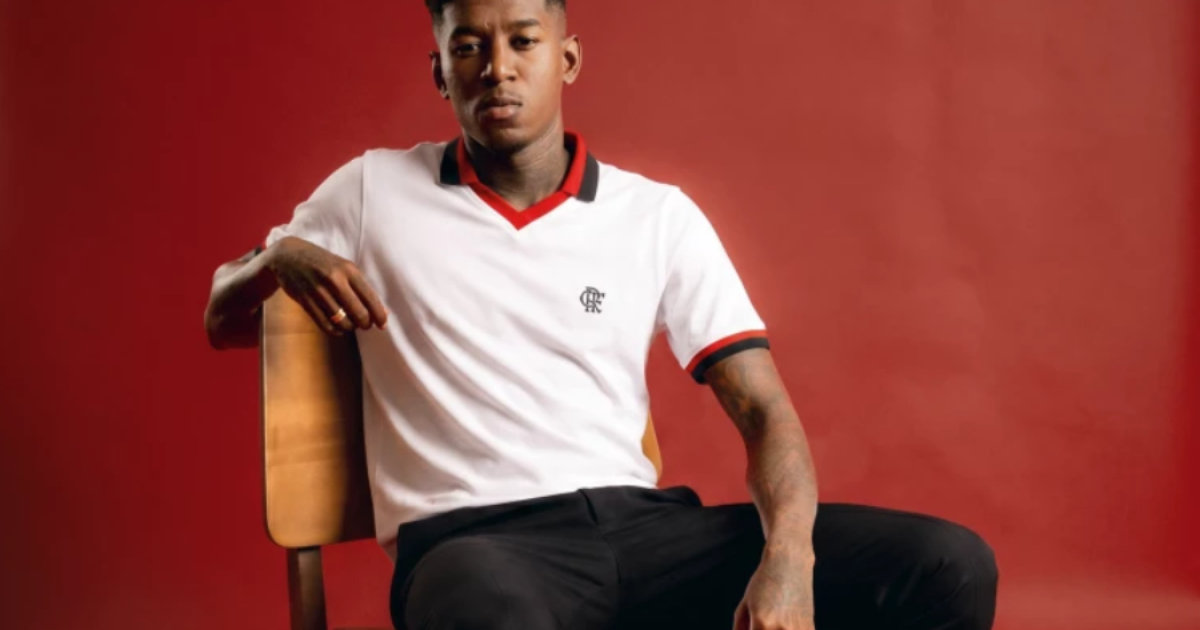 Flamengo Apresenta Suas Novas Camisas: Design Inovador e Homenagem à Tradição Rubro-Negra